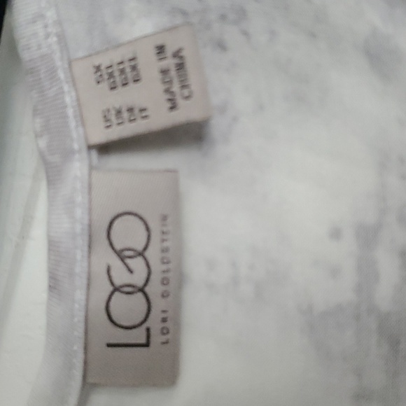 Set of 2 knit (layerable) tanks - Picture 3 of 4